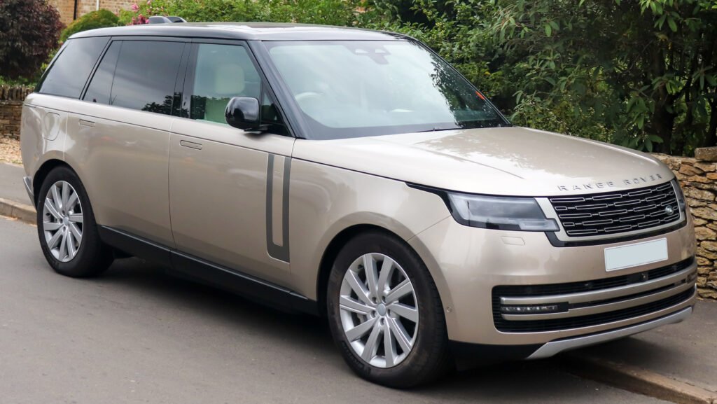 Range Rover Vogue – Luxury SUV Features, Specs & Price Guide